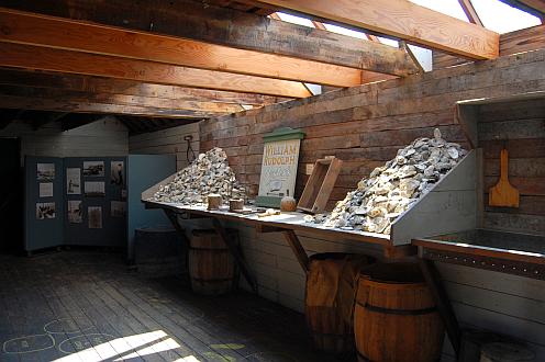 Oyster shucking bench