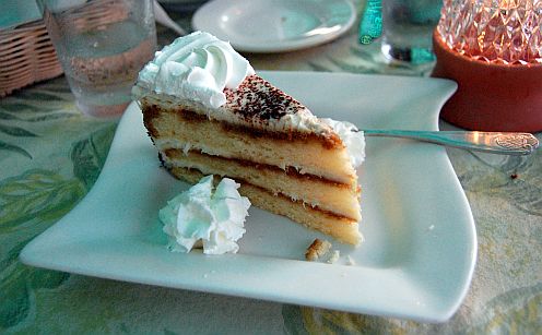 cake long Review: House Matthew's  Ocean Seafood Island beach Beach tiramisu in Fire on